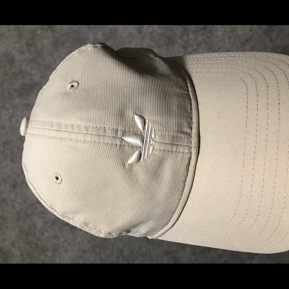 adidas Accessories - Adidas tan baseball hat